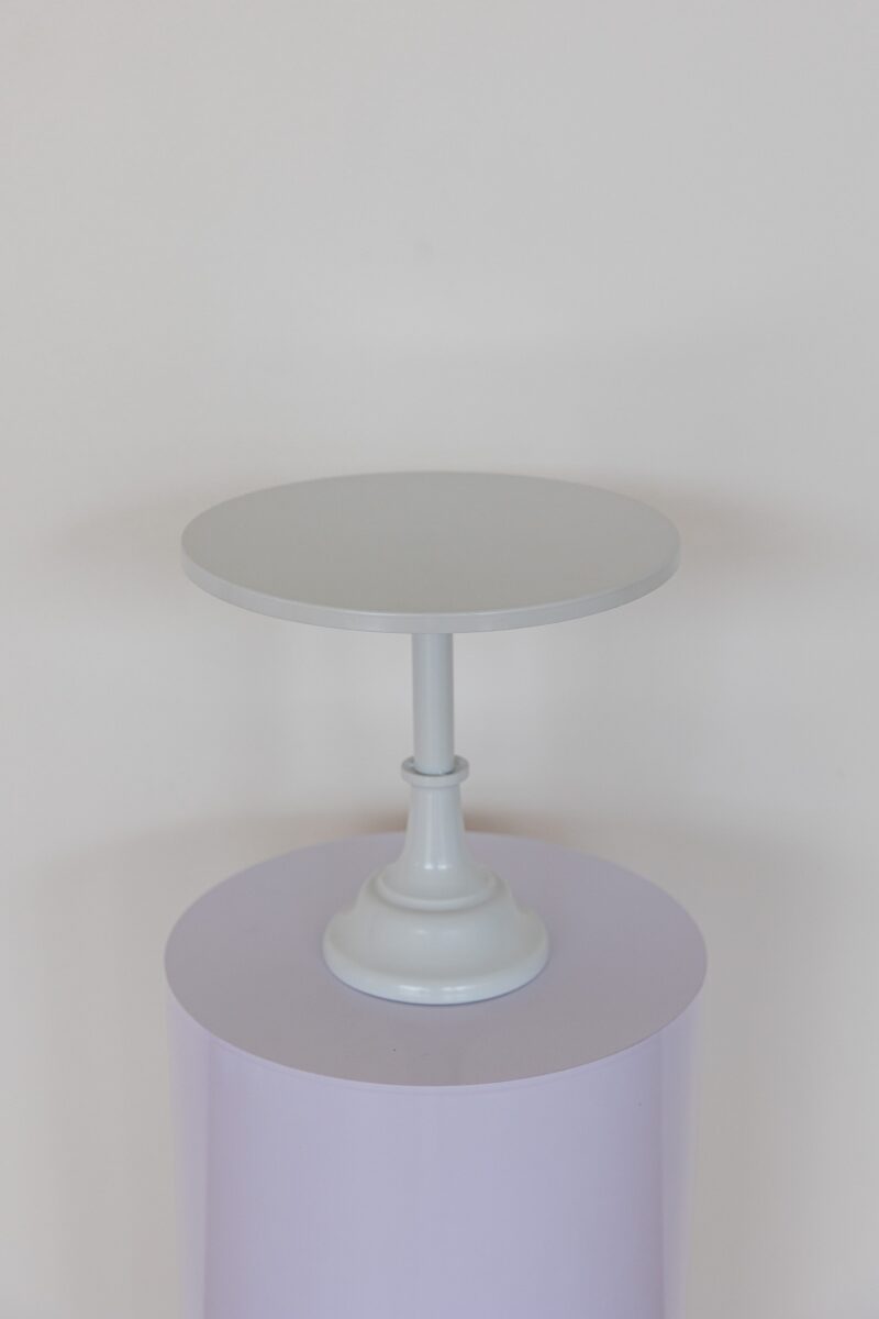 Cake stand - white