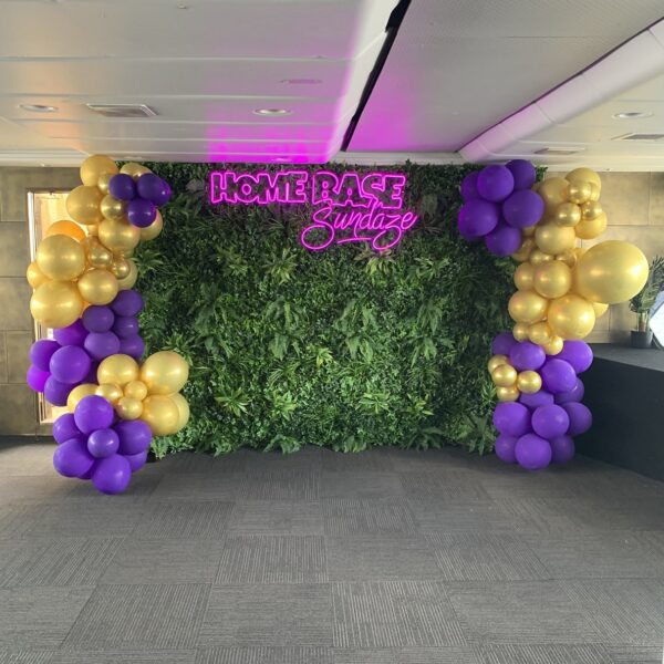 Jungle green wall - 3 x 2.3m