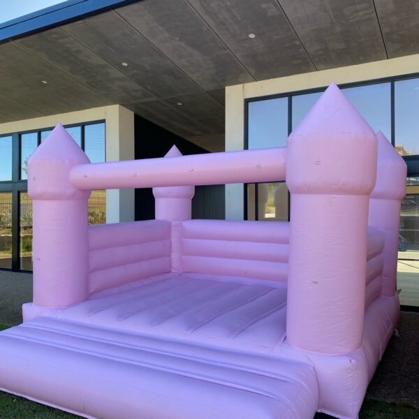 4x4m jumping castle - pink